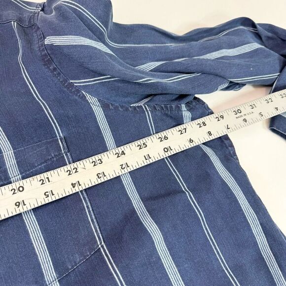 For The Republic Denim Shirt Womens 2X Blue Striped Button-Down Tee Mature New - Picture 8 of 8